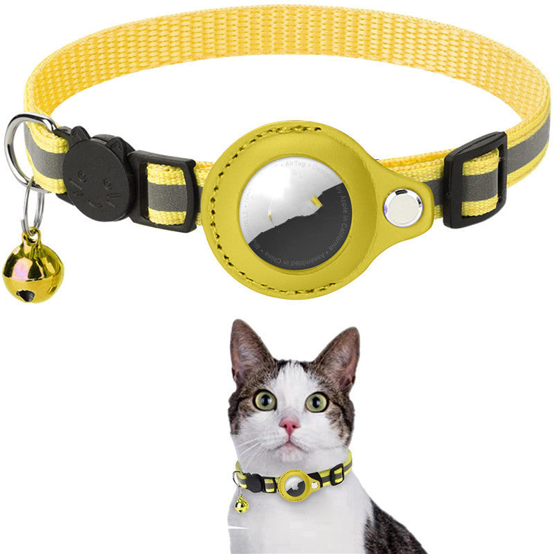 Cat Air Tag Collar in yellow 