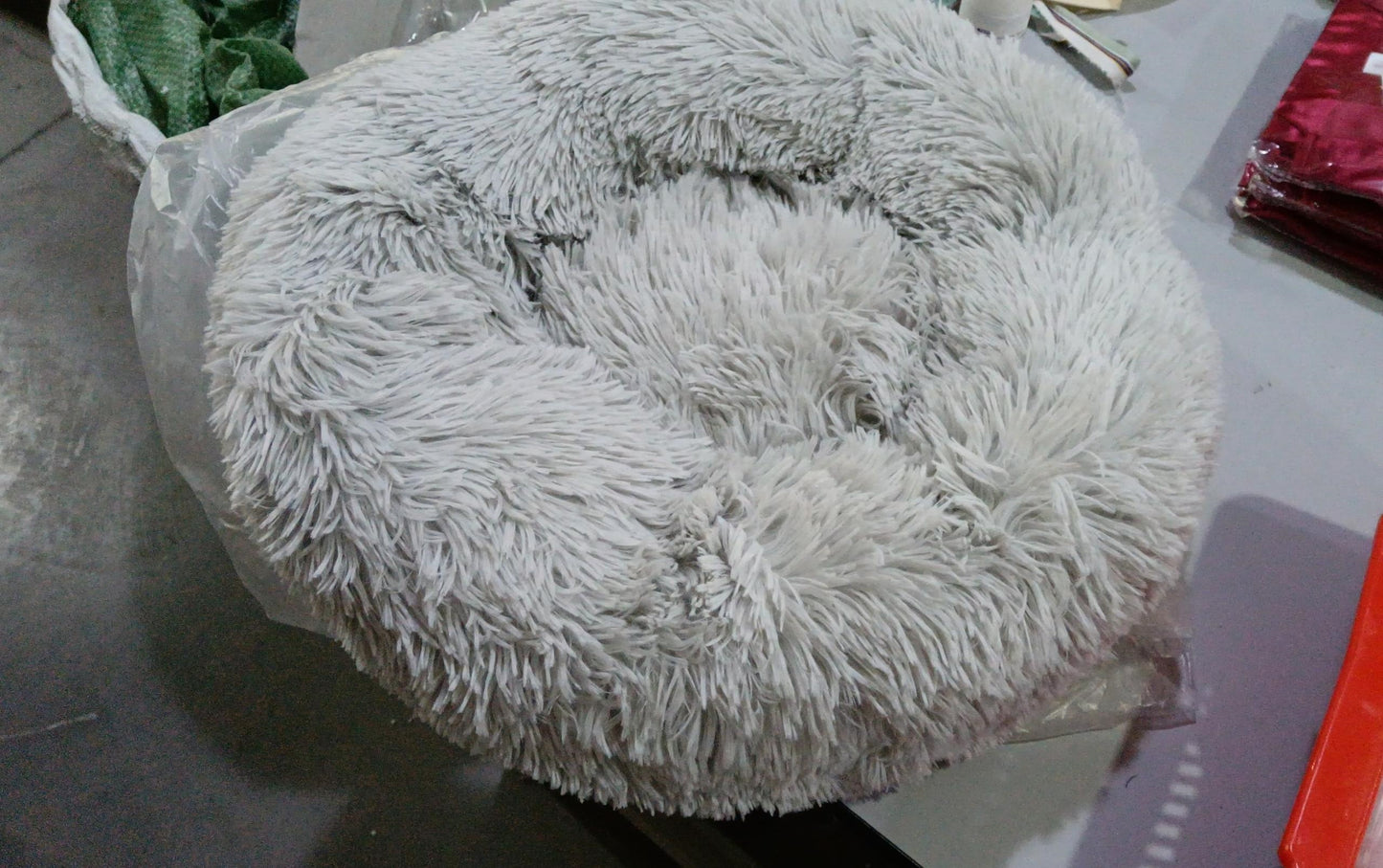 A cozy Grey Cat Bed 