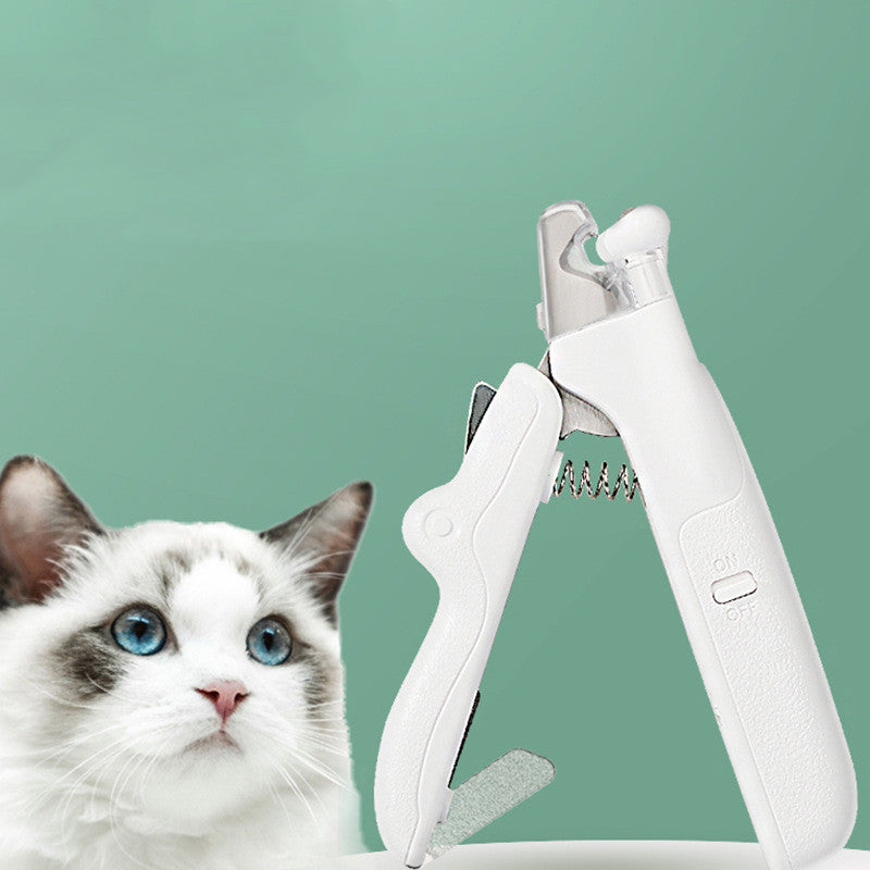 Pet Nail Clippers by Cat Woof cat and clippers 